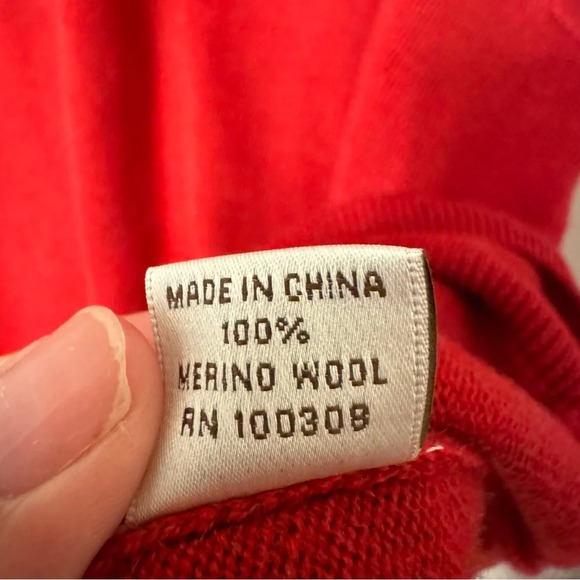 Peter Millar Merino Wool Vneck Sweater Vest Mens Size M Golf Hampton - Picture 6 of 7